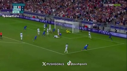 | GOAL: MATETA SCORES!!  France 1-0 Argentina