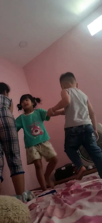 Nhảy lên đi!