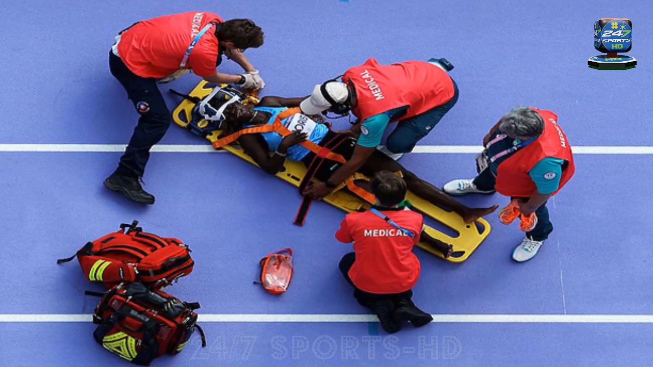 Olympic Sprinter Lucia Moris Had to be Carried Off on a Stretcher after Collapsing to the Ground in Agony During Women's 100m