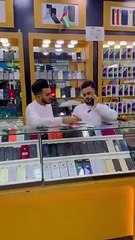 End Zaroor dekhna  Phone konsa pasand hai apko #shorts #shinewithshorts Best Reaction Prank BY AJ-Ahsan #shorts #rehmanitx54 #foryou #virlvideo #funnyvideo #funnymoments
