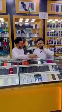 End Zaroor dekhna Phone konsa pasand hai apko #shorts #shinewithshorts Best Reaction Prank BY AJ-Ahsan #shorts #rehmanitx54 #foryou #virlvideo #funnyvideo #funnymoments