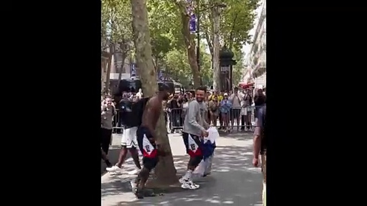 Stephen Curry insane hits 3 trick shots in a row at Team USA practice