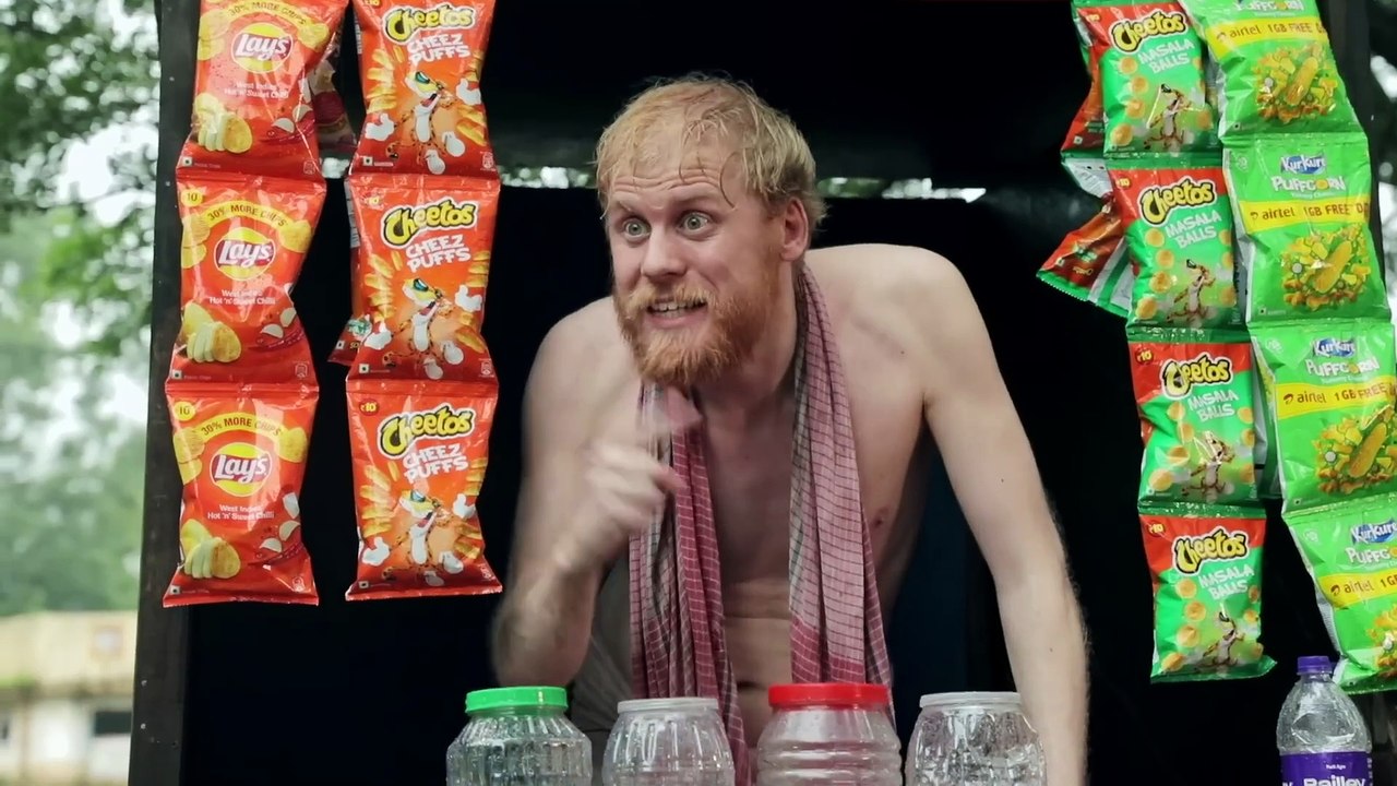 BAARISH KE GADDE 2 Foreigners In Bollywood