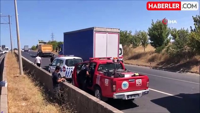 Cenaze dönüşü lastiği patlayan otomobil takla attı