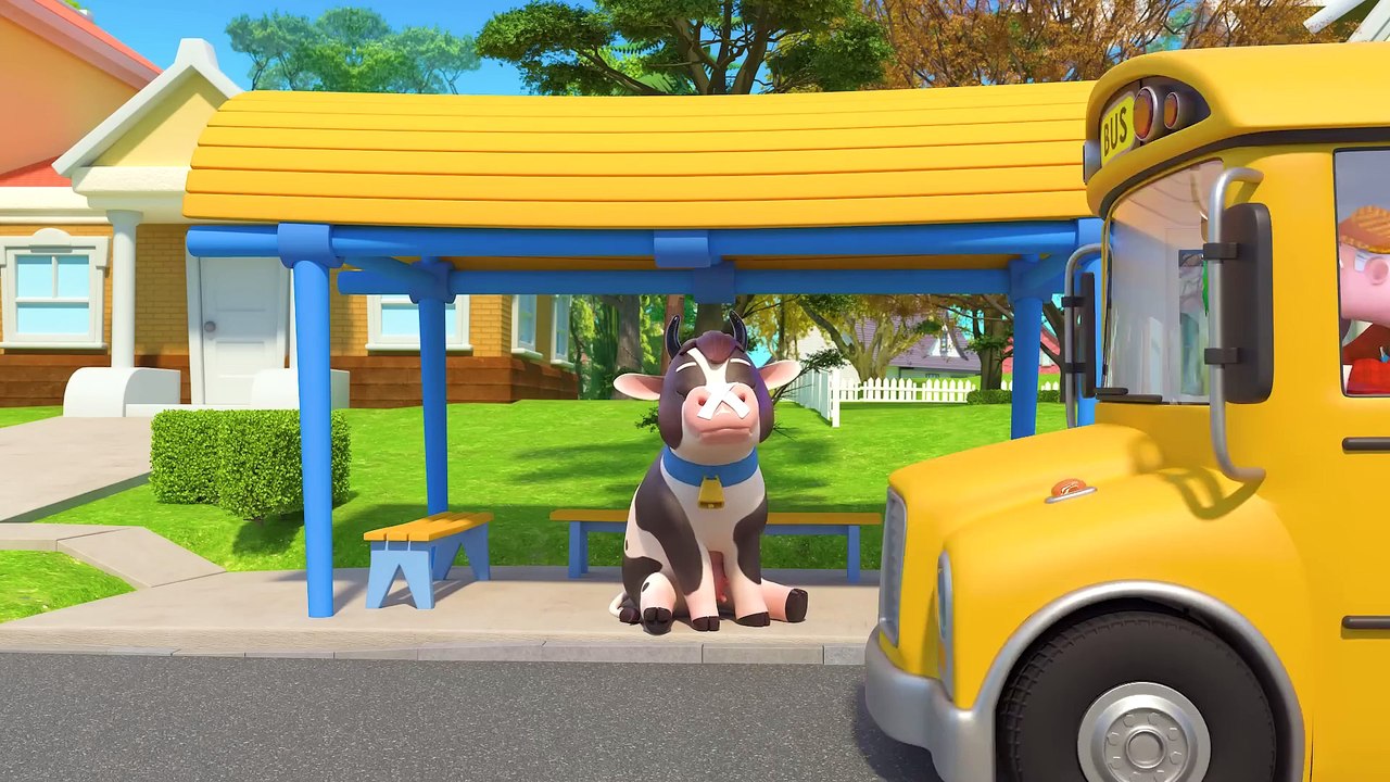 The Wheels on The Bus Song (Animal Version)