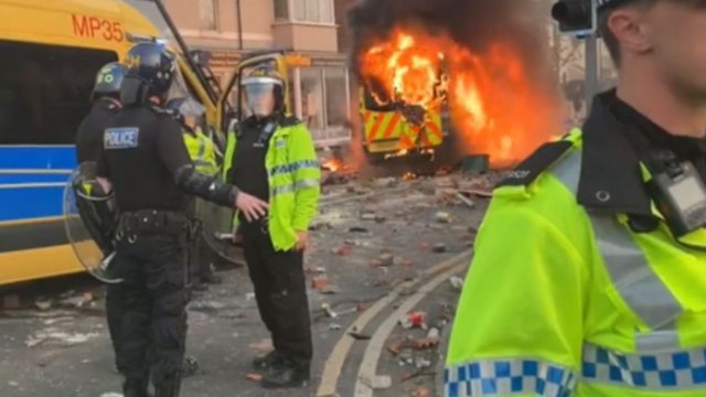 Furious protesters cause mayhem outside mosque amid misinformation regarding Southport Stabbing