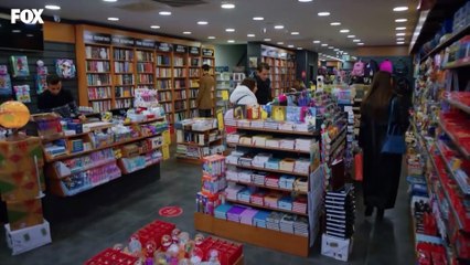 Ozan ve Esra'nın Yollarının Kesiştiği An! - Aşk Mantık İntikam