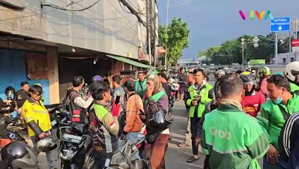 Ribut OJOL VS DEBT COLLECTOR, Berakhir Motornya di Buang
