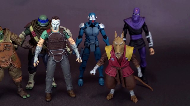 NECA Teenage Mutant Ninja Turtles The Last Ronin Synja Patrol Bot