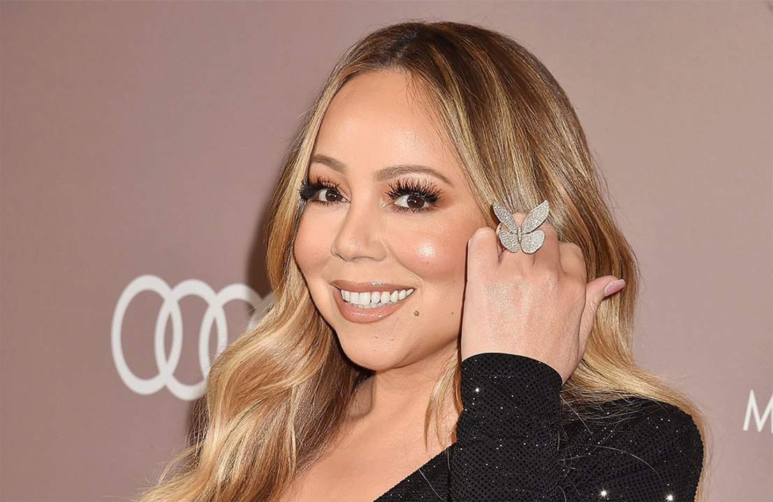 Mariah Carey has announced a North American Christmas tour video
