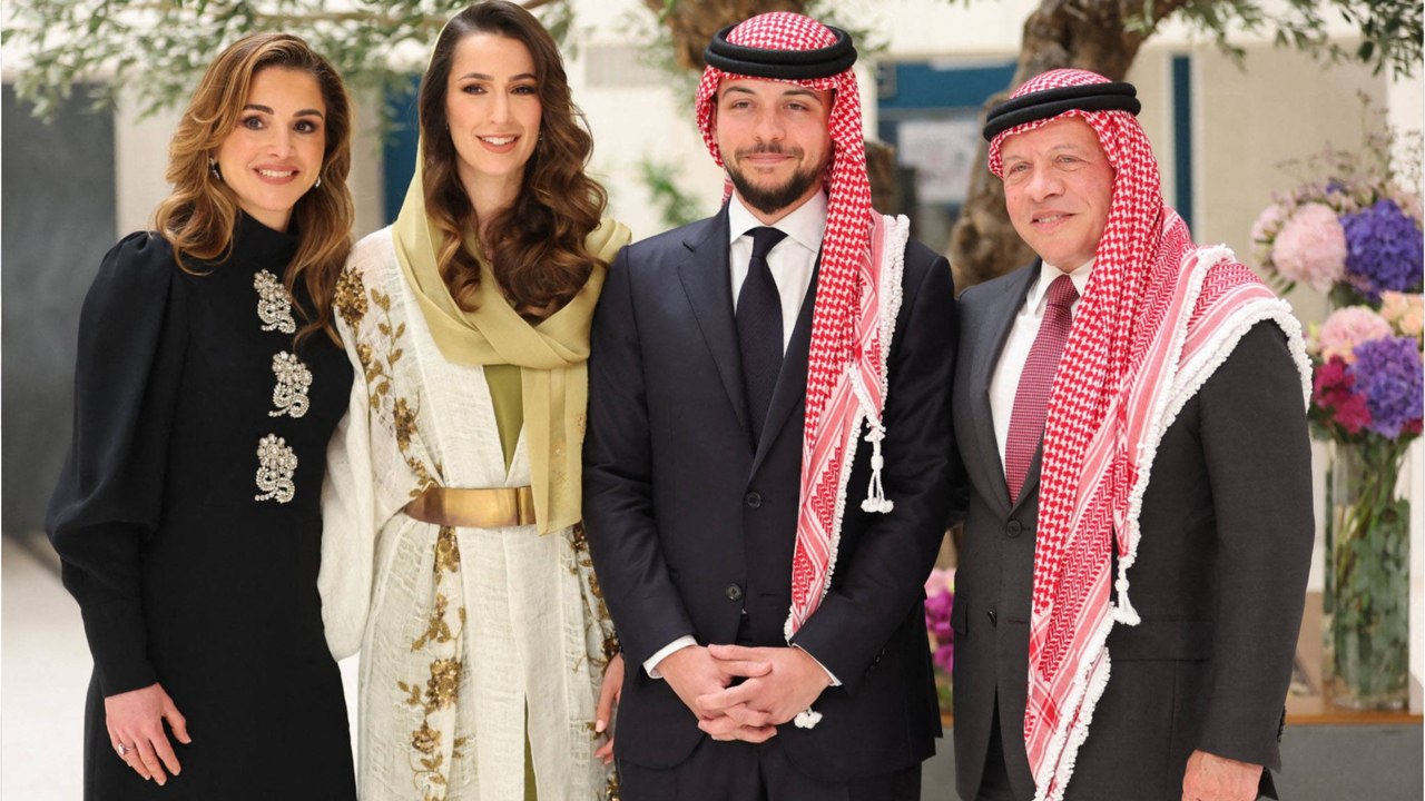 GALA VIDEO - Hussein de Jordanie papa pour la première fois : sa fille Iman pourra-t-elle accéder au trône un jour ?