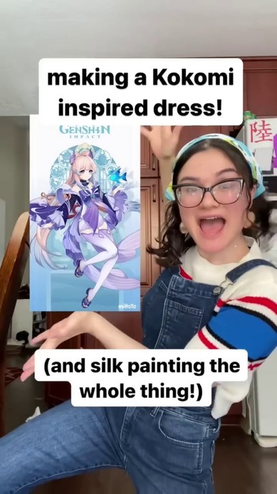 I silk painted an entire dress inspired by Kokomi from genshin impact