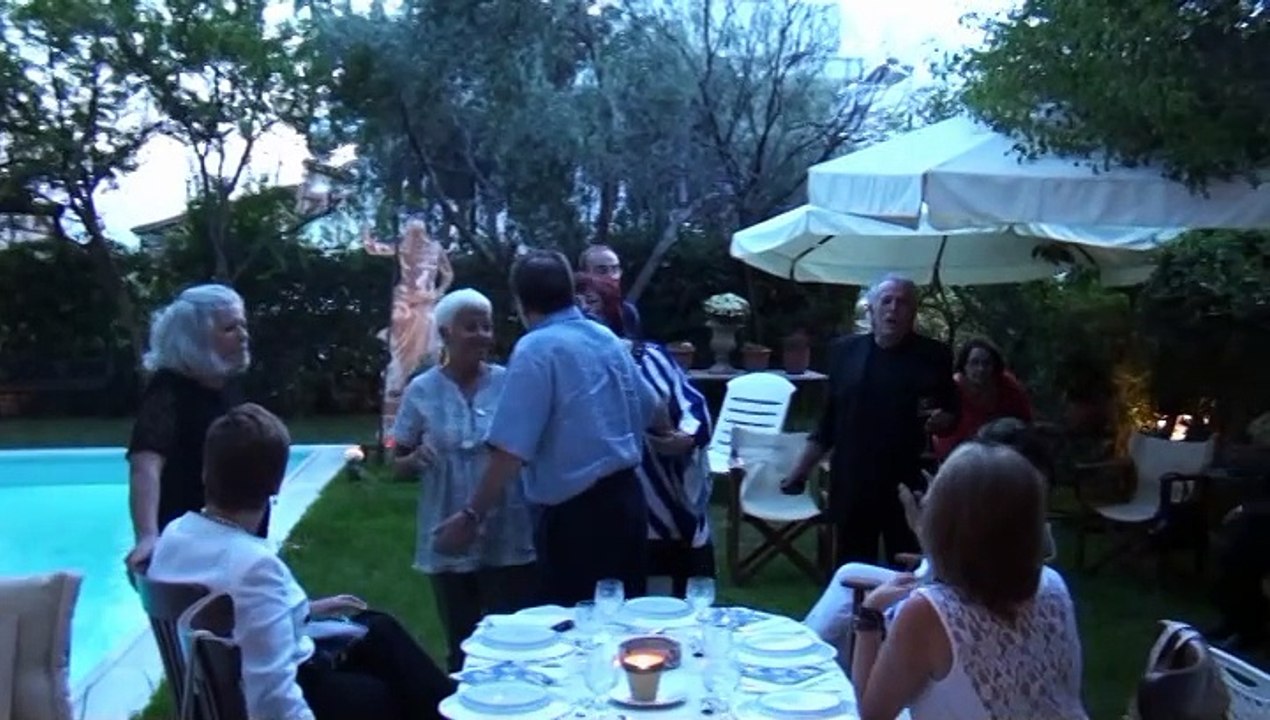 ΣΤΟ ΣΠΙΤΙ ΤΟΥ ΝΙΚ - Copy