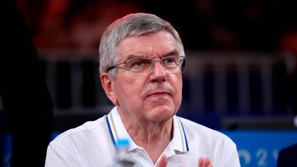 Thomas Bach es tajante sobre polémica en boxeo olímpico femenino: "Nunca hubo ninguna duda sobre que eran mujeres"