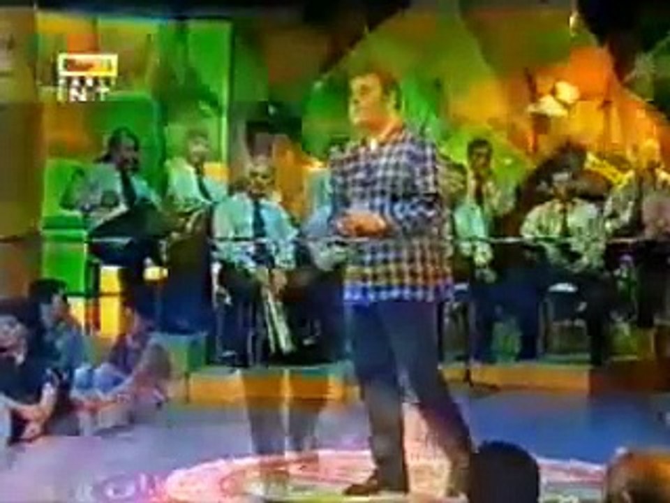 Arif Nazım-Seni De Tanıdık İşte (Kanal 7-İsmail Türüt Show Programı)