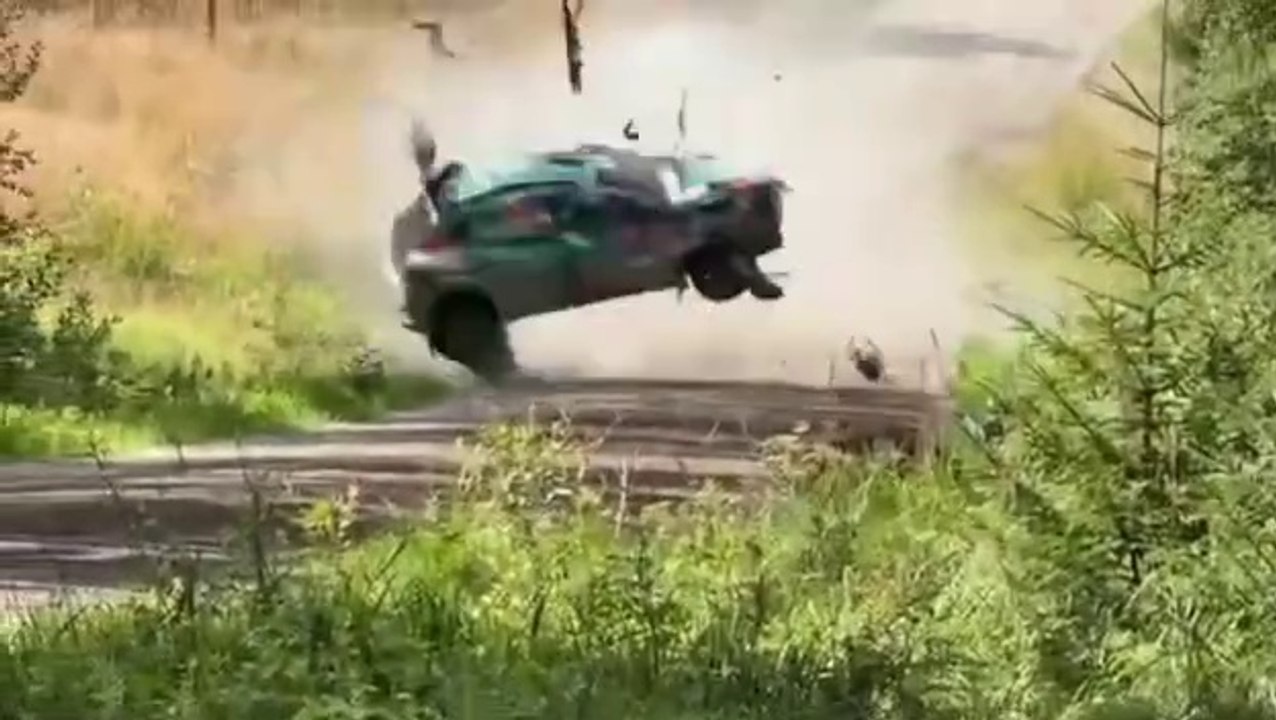 WRC Finland 2024 RC3 Massive Crash Rolls Chatillon Clio