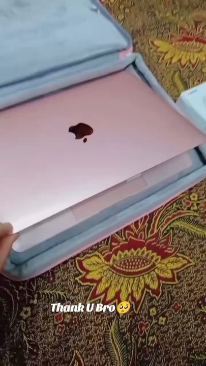 Laptop laptop foryou trending @mrbeast