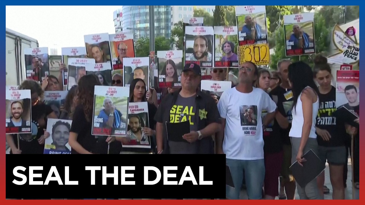 Hostages' families call on Netanyahu to finalize deal or step down