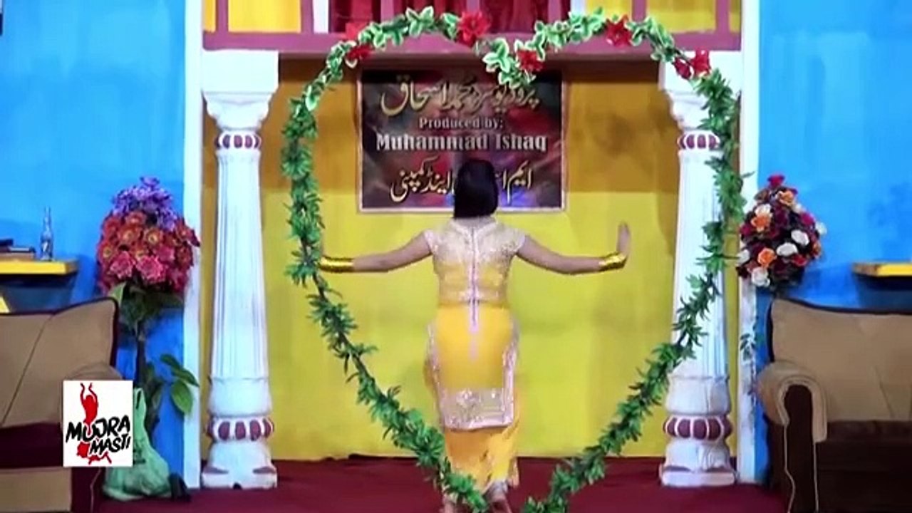 Dil pyaar karan nu karda (mujra)