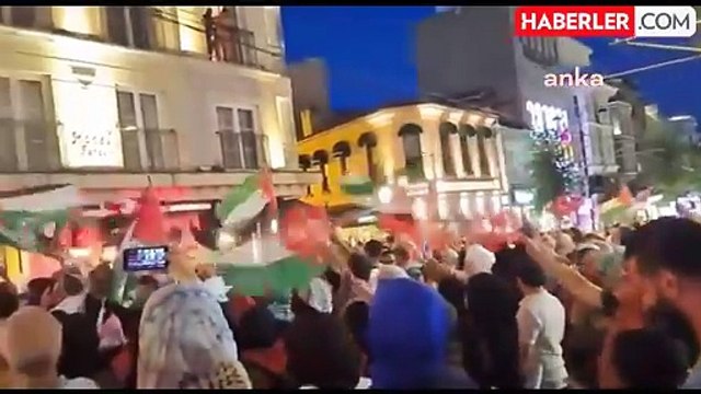 Ayasofya Meydanı'nda Filistin'e Destek Mitingi Düzenlendi