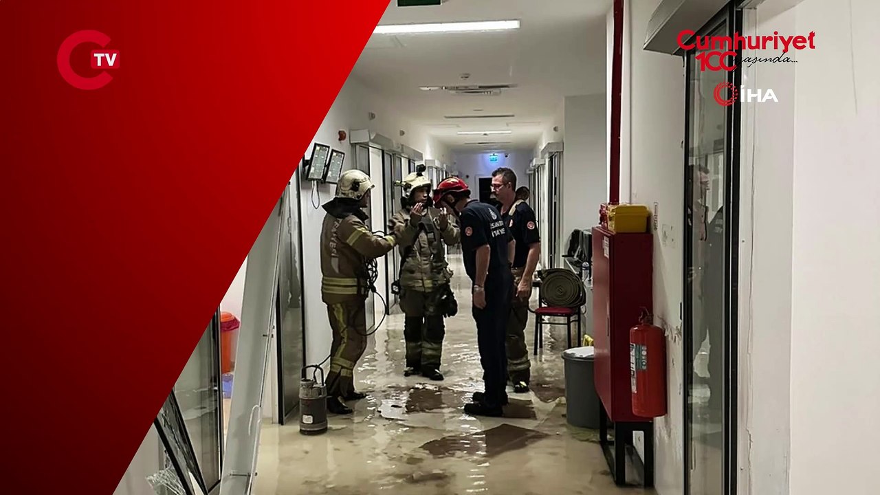 Bakırköy Prof. Dr. Murat Dilmener Acil Durum Hastanesi yeni doğan yoğun bakım ünitesinde tavan çöktü