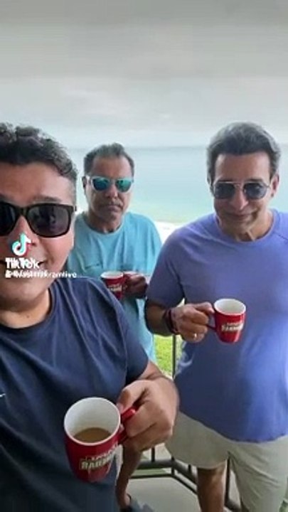 Universal Enterprises