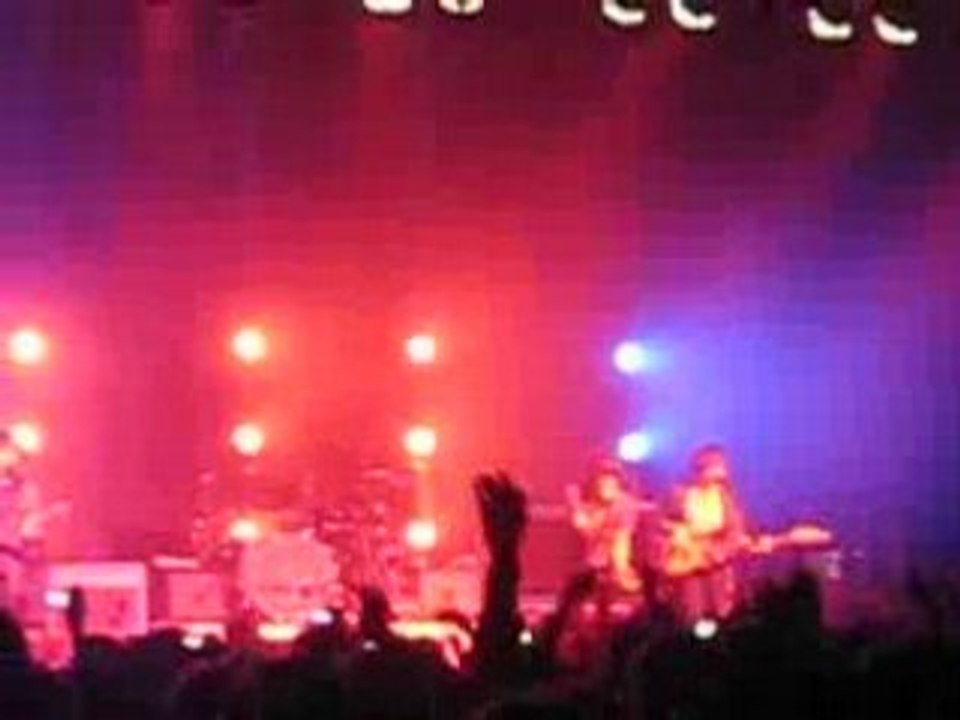 THE KOOKS live Paris avril 2008 "always where i need to be"