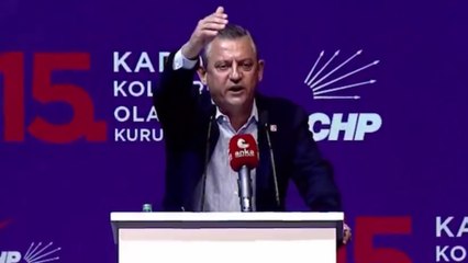 Özgür Özel'den Kadın Kollar kongresinde sert çıkış: Erkeklere burayı provoke ettirmem!