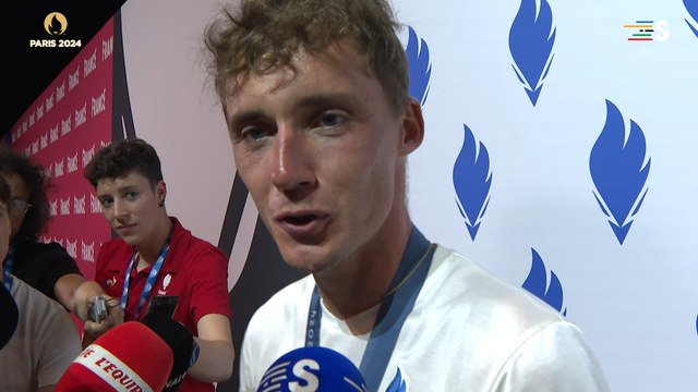 Cyclisme (H) Valentin Madouas en argent : J'ai jamais vu autant de monde crier comme ça.