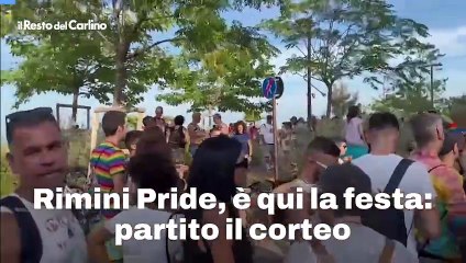 Rimini Pride, ? qui la festa: partito il corteo