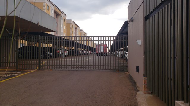Vazamento de gás em apartamento mobiliza bombeiros até residencial na Av. Tito Muffato