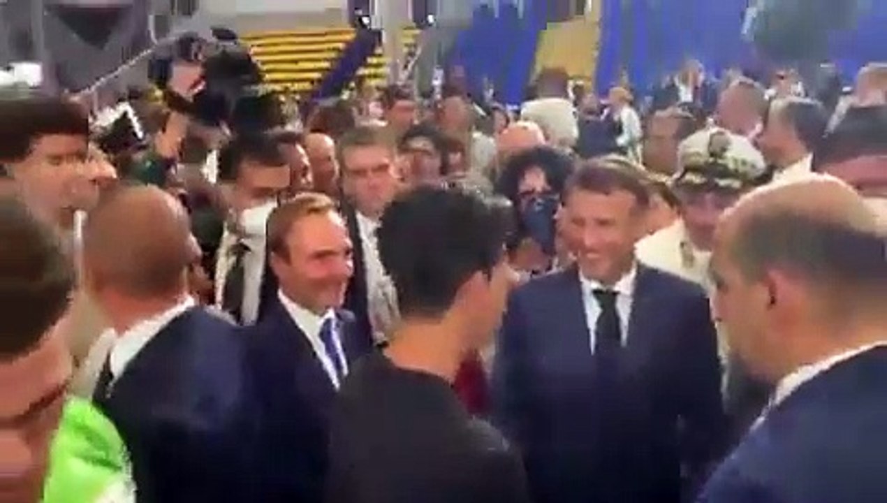 Macron promet de soutenir Imane Khelif en finale des Jeux Olympiques de Paris