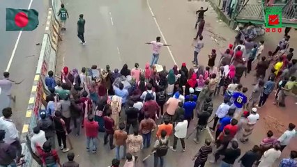 ছাত্রদের ভয়ে প্রশাসনের দৌড়।