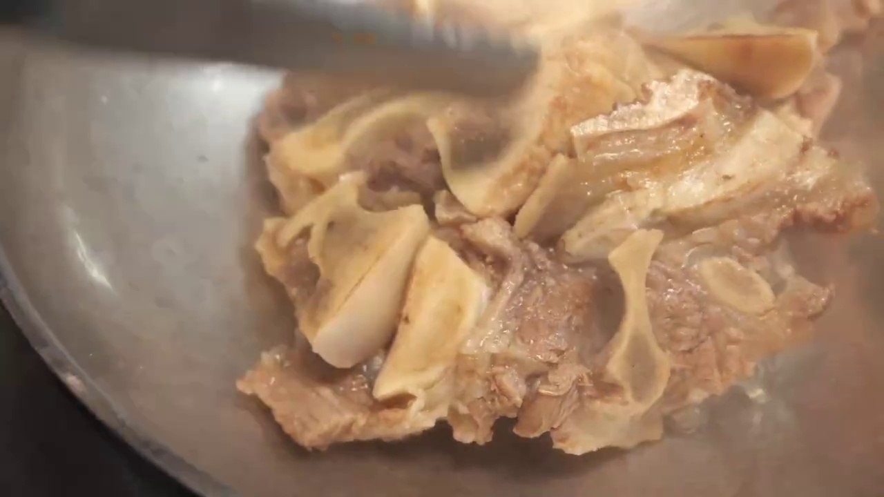 Food Kingdom - Extreme sincerity! Old-fashioned beef rib stew limited to 100 bowls ⧸ Korean street food
