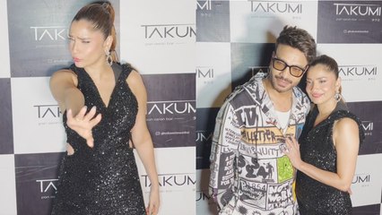 Ankita Lokhande की Hotness ने Vicky Jain के Birthday Bash में लगाई आग । Filmibeat