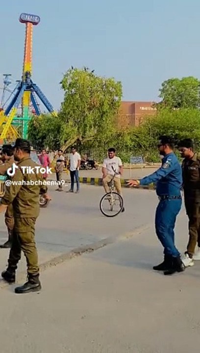Zameeh na rahe ya samahn