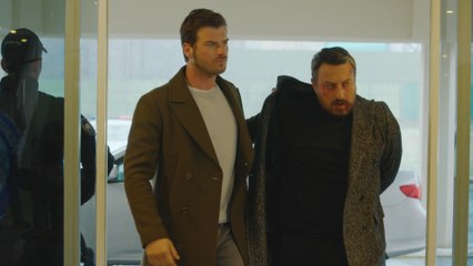 اصطدام الحلقة 42 (مدبلج عربي) - قصة انتقام وقوة في مواجهة الإرهاب 🚓