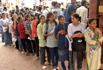 LLB Admission: एलएलबी में दाखिले के लिए पहली बार प्रवेश परीक्षा