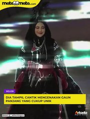 Jadi Model Jember Fashion Carnaval 2024, Penampilan Aurel Hermansyah Dibilang Mirip Elvy Sukaesih