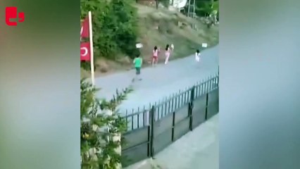 Oyun parkı için yürüyüş yapan çocuklar isteklerine kavuştu