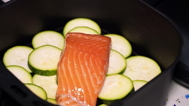 8 de cada 10 españoles usan la freidora de aire para ahorrar aceite