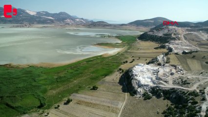Etrafı mermer ocaklarıyla çevrili: Kuruyan Yarışlı Gölü'nü flamingolar da terk etti