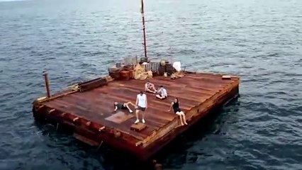 7 Days Stranded At Sea