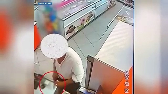 Milano, armato di pistola rapina un negozio di surgelati: la Polizia di Stato ferma 47enne bresciano