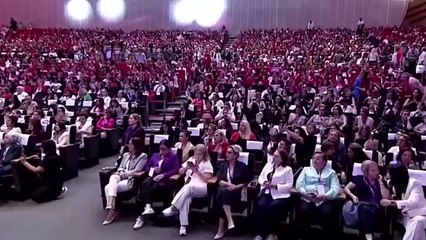 Özgür Özel: Devletçilik okunun yarısını yeşile yarısını mora boyayacağız