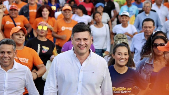 Esposa del opositor venezolano Freddy Superlano exige su liberación inmediata