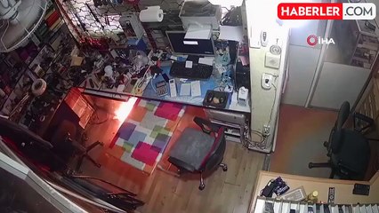 Tamircide şarja takılı robot süpürge bomba gibi patladı