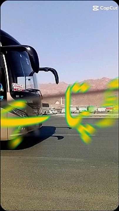 تڑپتی ہیں انکھیں میری تڑپتا ہے دل میرا خدارا یا رسول اللہ بلا لو مجھے مدینے میں♥️️