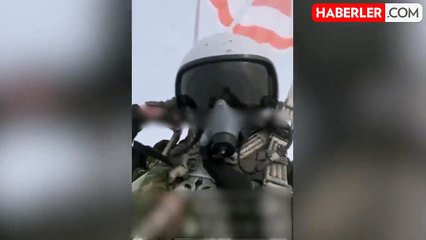 Uçağı vurulan Rus savaş pilotu, uçaktan atladığı anları videoya çekti