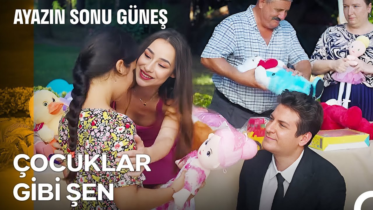 Konak Bahçesinde Vakıf Etkinliği Düzenlendi - Ayazın Sonu Güneş 10. Bölüm